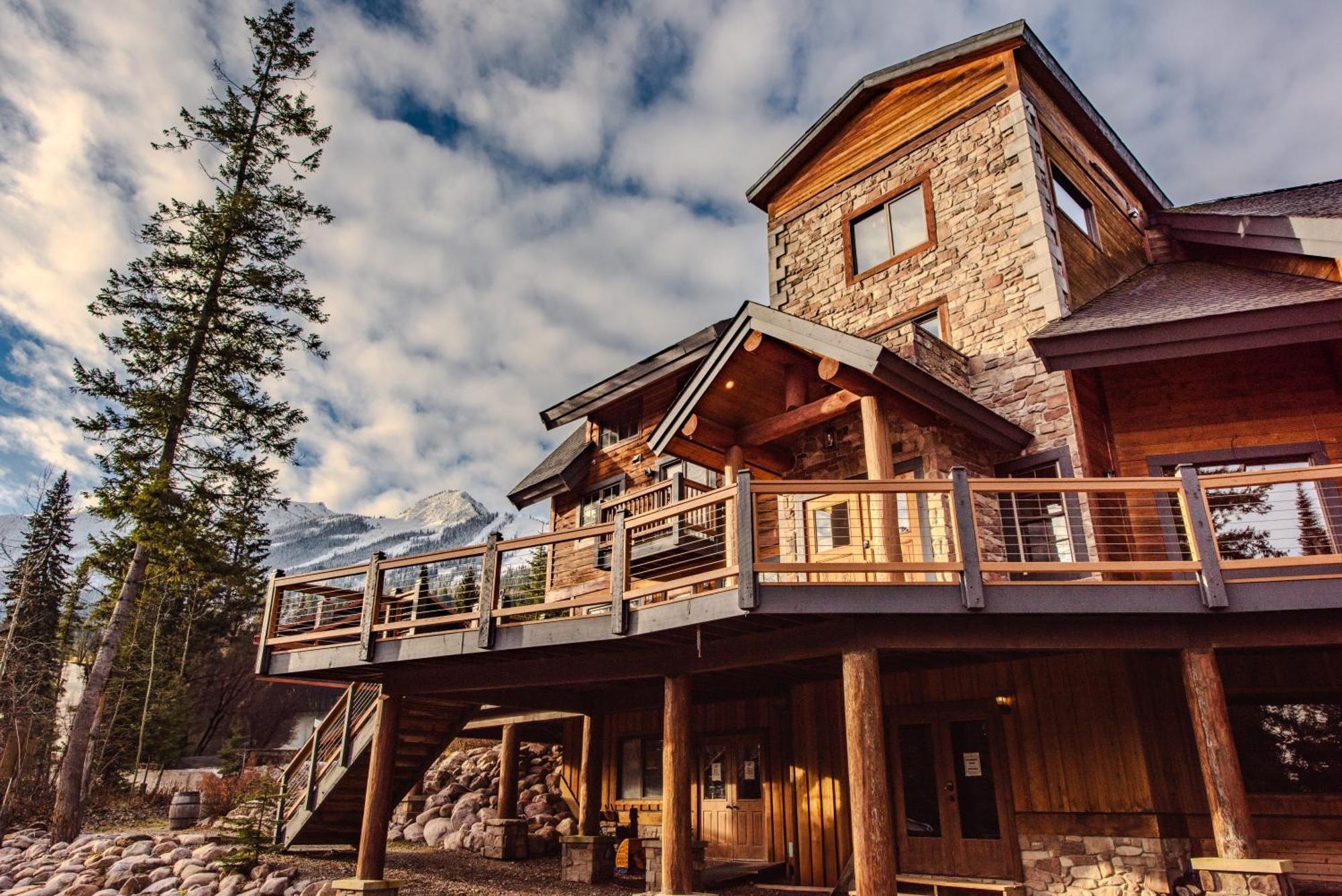 Winston Lodge Golden Exteriér fotografie